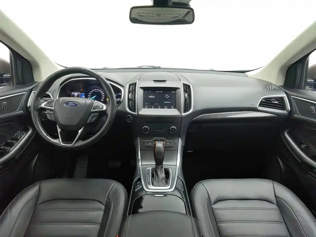 Ford Edge 2018 EcoBoost 245 7 мест V