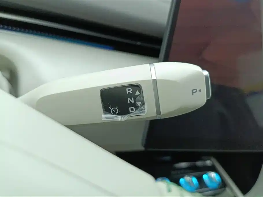 Changan Deepal DARK BLUE L07