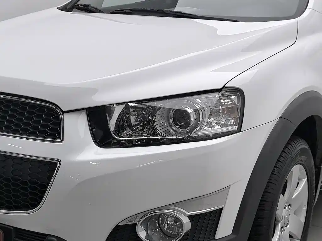 Chevrolet Captiva — миниатюра 7