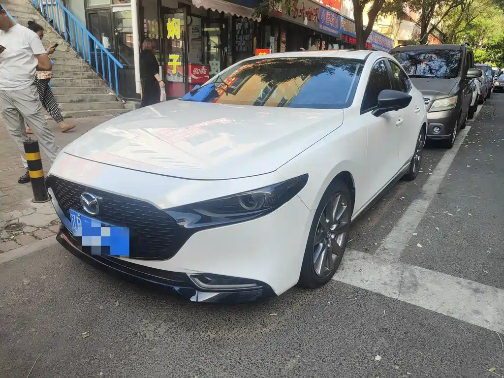 Mazda 3 Axela