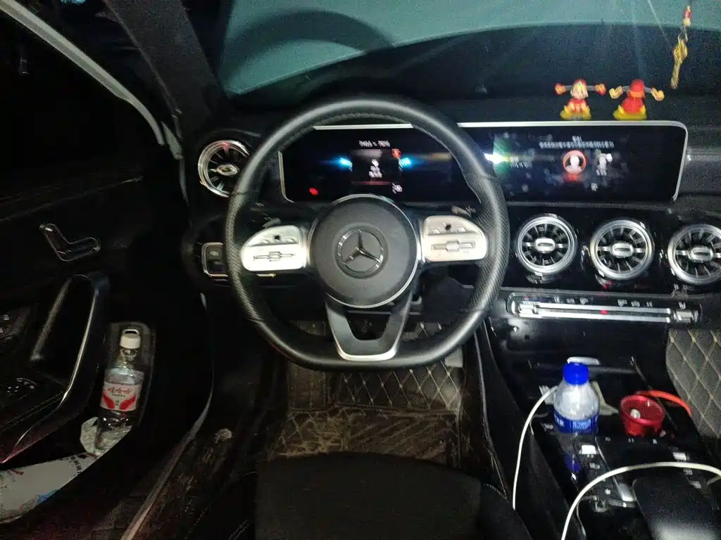 Mercedes-Benz A-Class — миниатюра 6