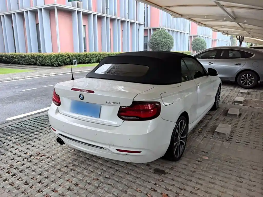 BMW 2 Series (Import) — миниатюра 7
