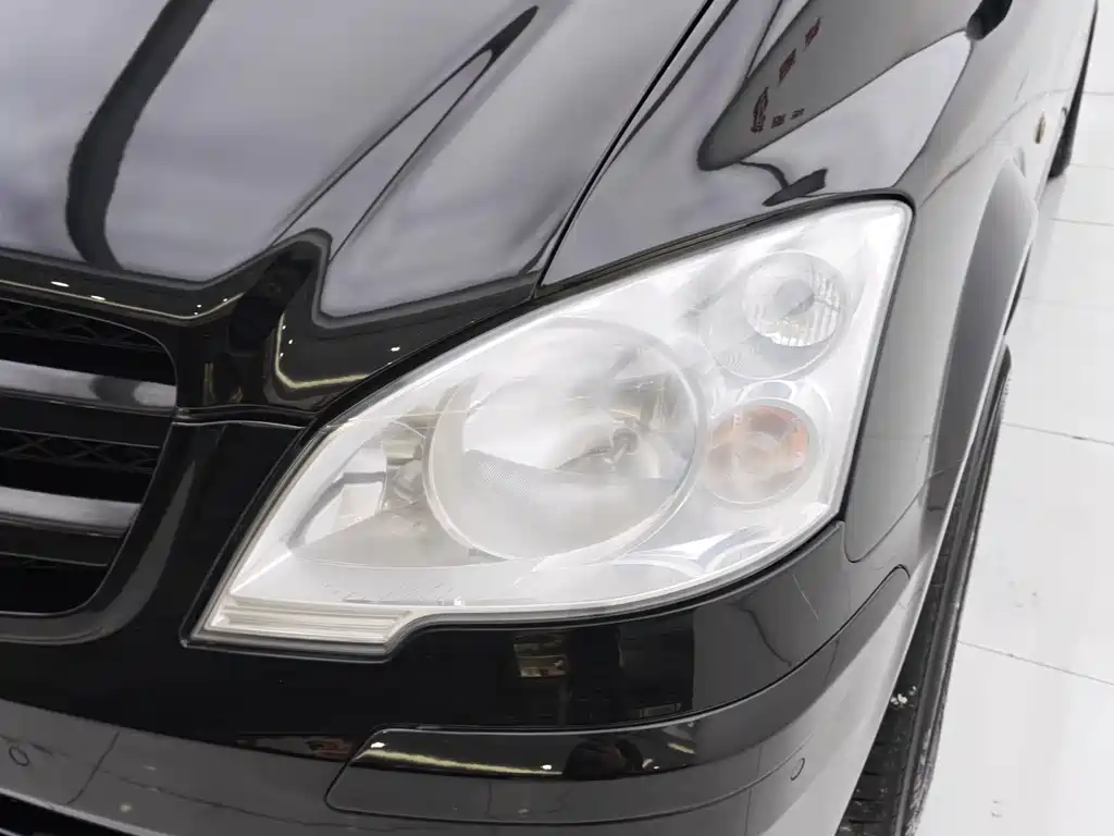 Mercedes-Benz Vito — миниатюра 18