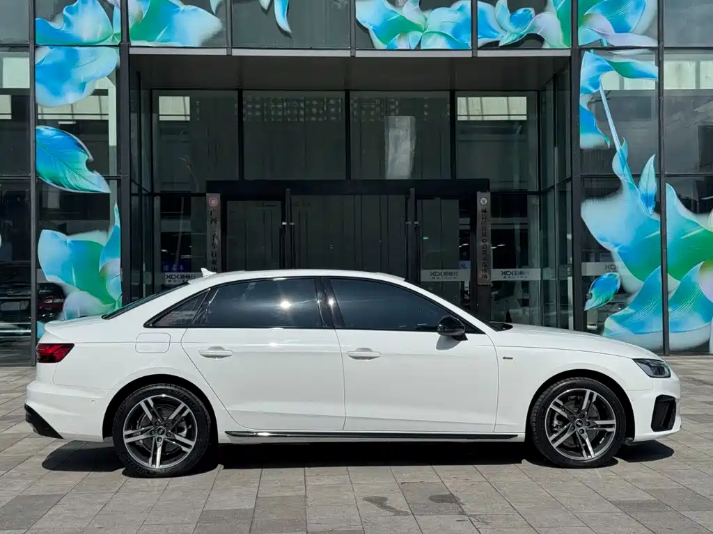 Audi A4L — миниатюра 3