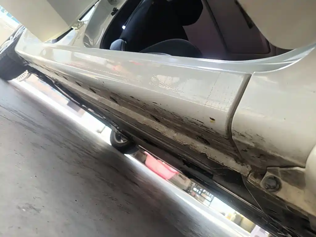 Nissan Bluebird — миниатюра 21