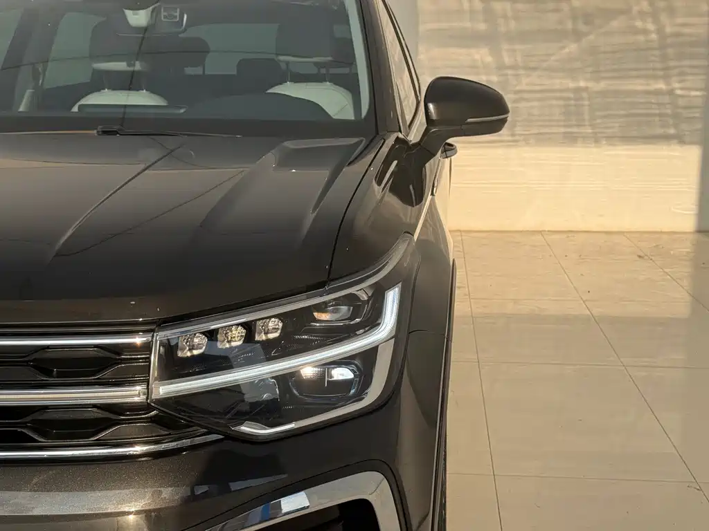 Volkswagen Tharu — миниатюра 4