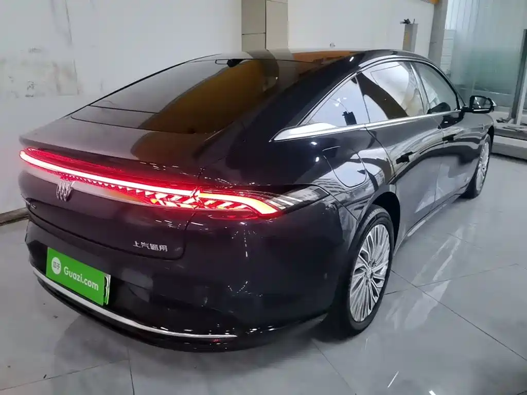 Buick Electra L7 — миниатюра 7