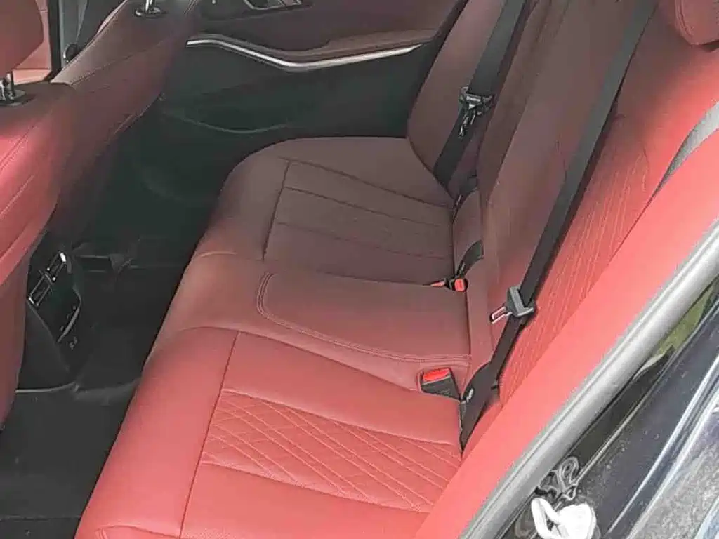 BMW 3 Series — миниатюра 10