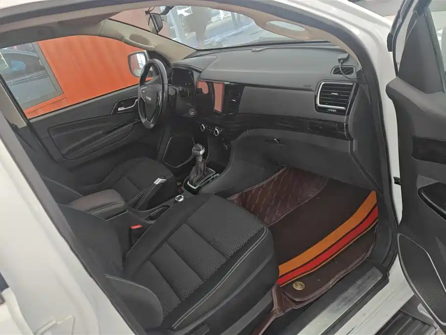 ISUZU MU X SHEPHERD RANGER