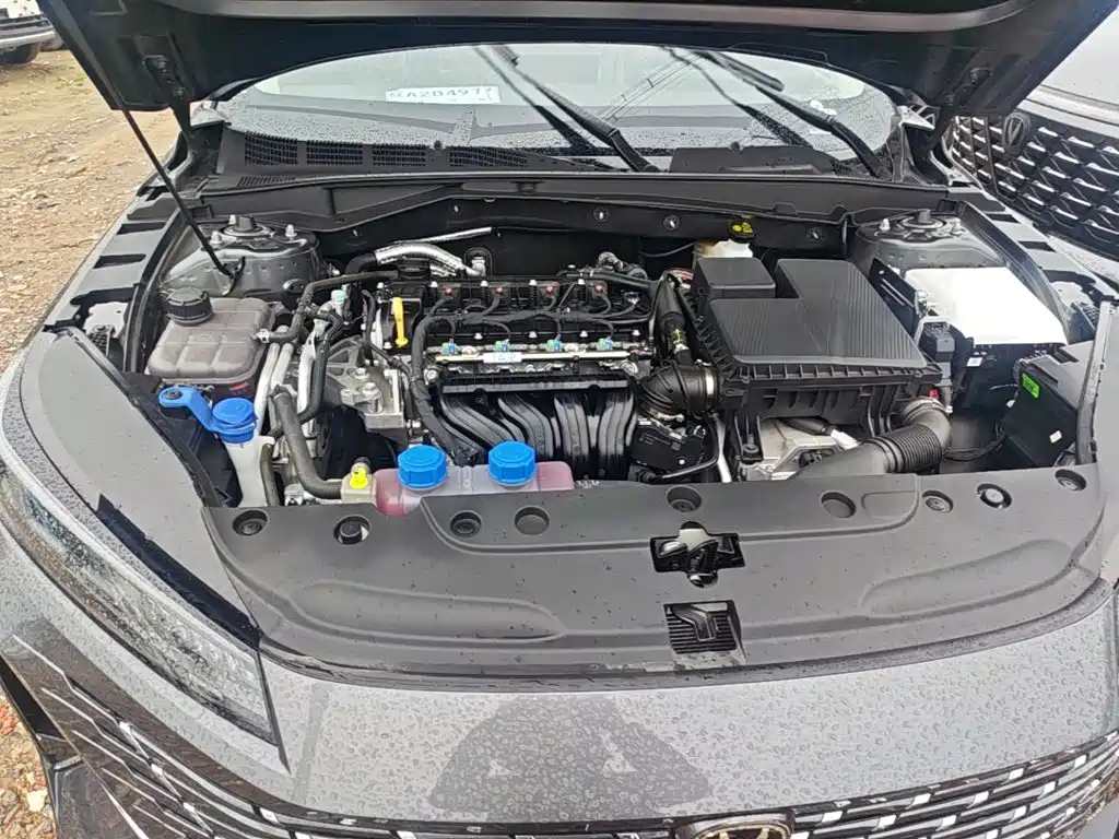 Changan Eado PHEV — миниатюра 20