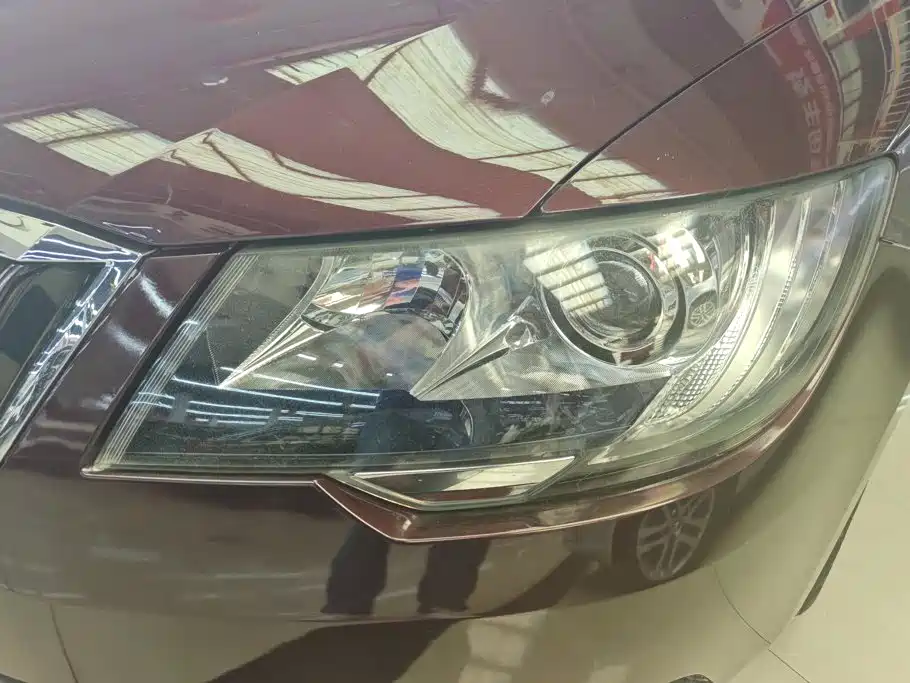 Skoda Superb — миниатюра 5