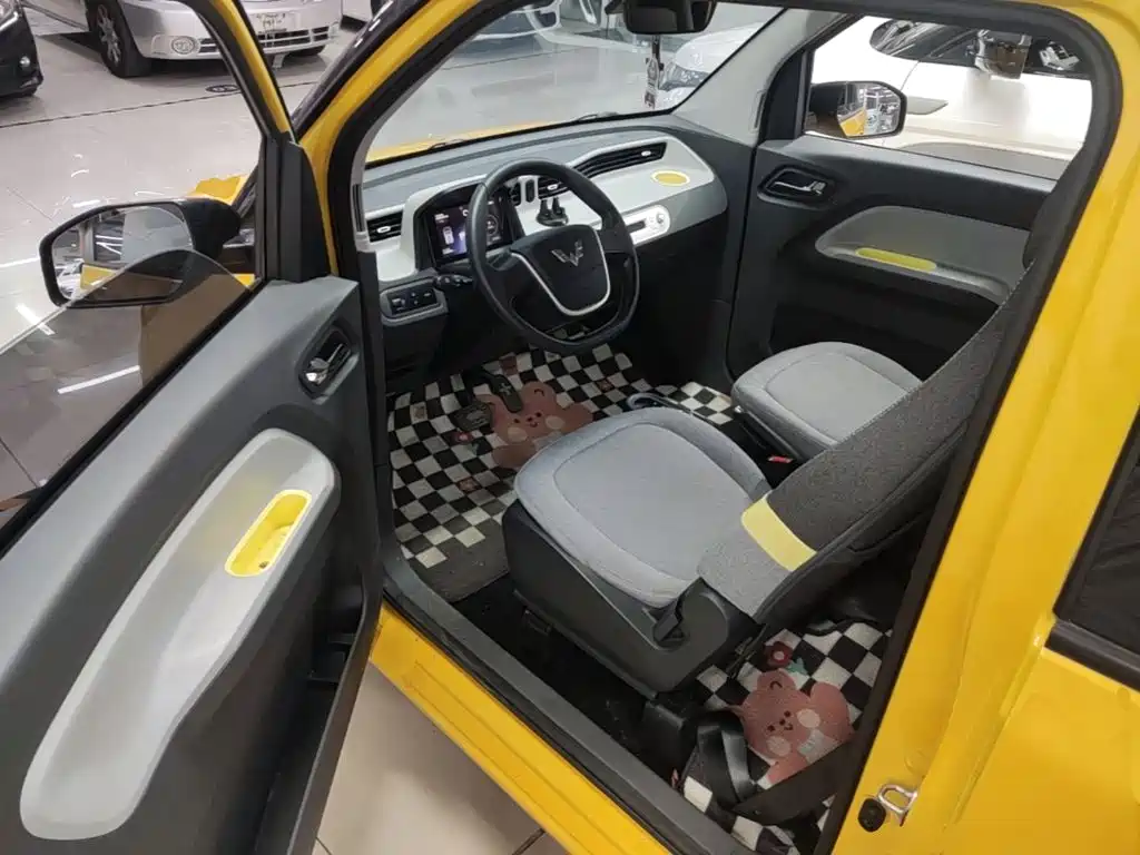 Wuling MINIEV — миниатюра 16