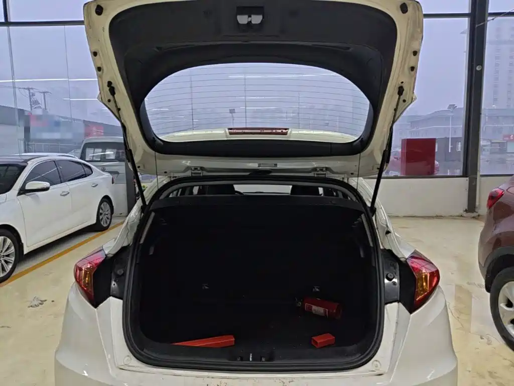 Changan Eado XT — миниатюра 19