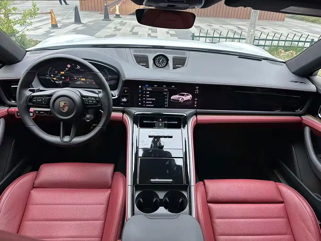 Porsche Panamera — миниатюра 5