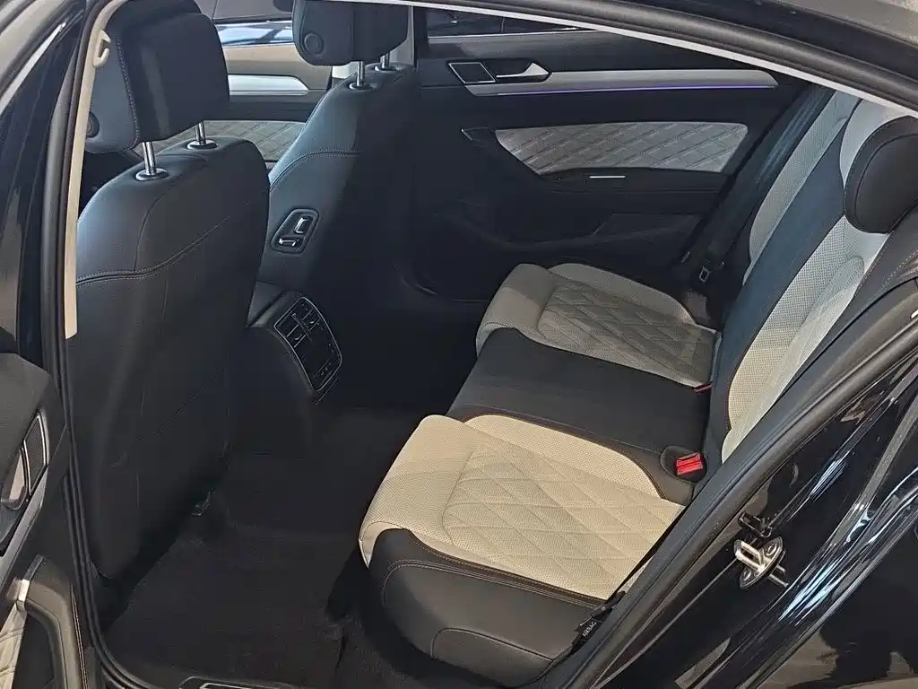 Volkswagen Magotan — миниатюра 11