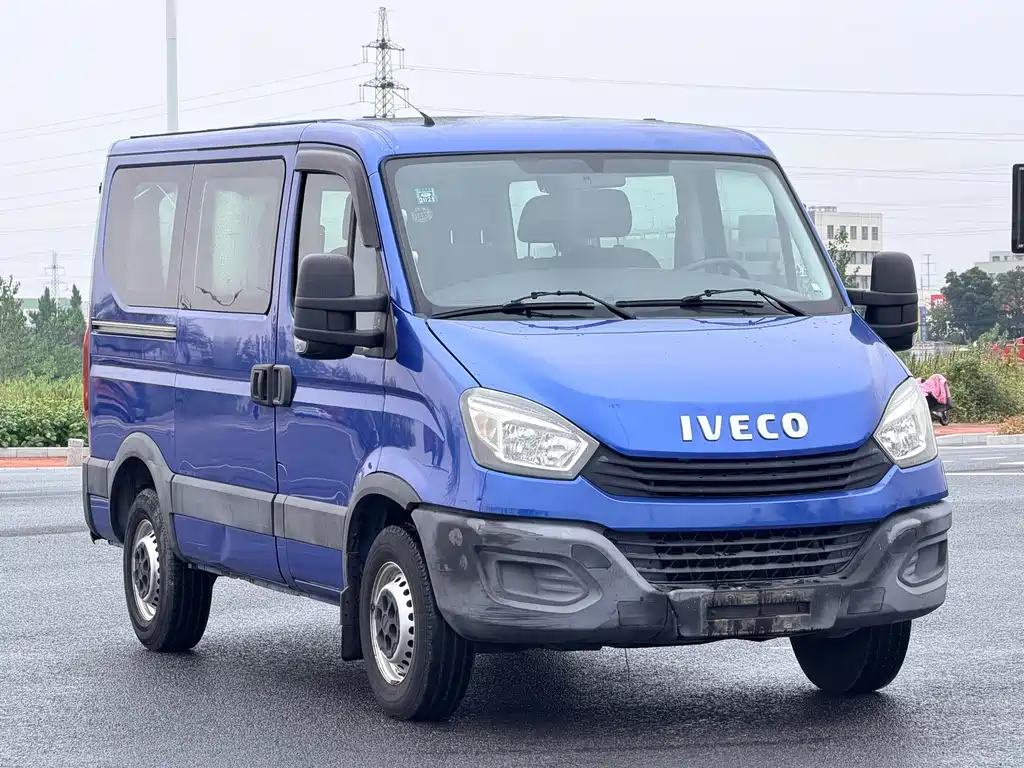 IVECO Ousheng — миниатюра 3