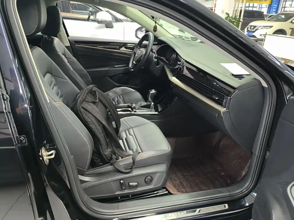 Volkswagen Passat — миниатюра 25