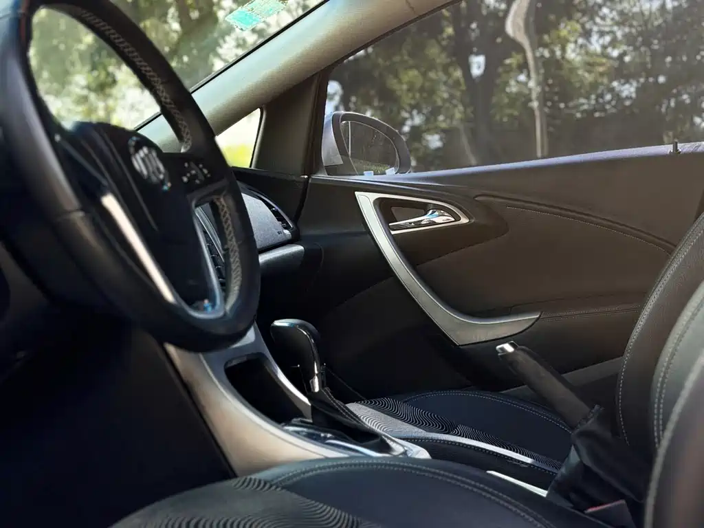 Buick Excelle 2011 GT 1.8L AT Fashion
