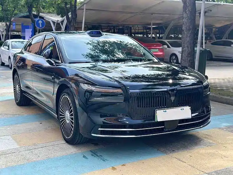 VOYAH 岚图追光 L — миниатюра 3