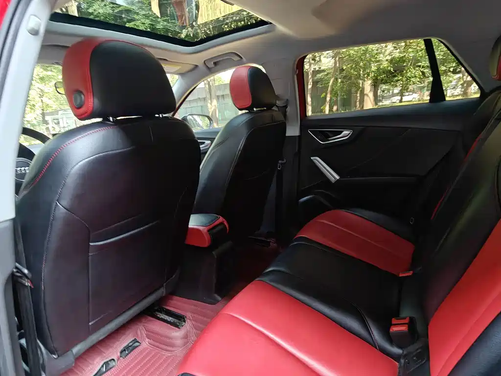 Audi Q2L — миниатюра 11