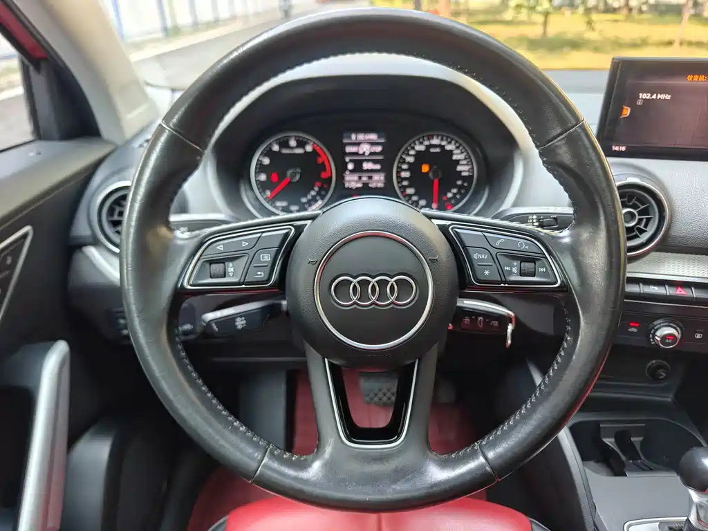 Audi Q2L — миниатюра 14