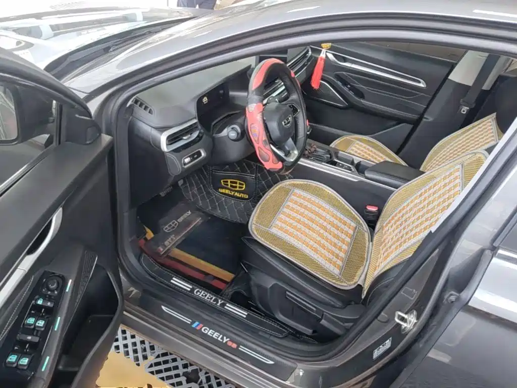 Geely Emgrand — миниатюра 16