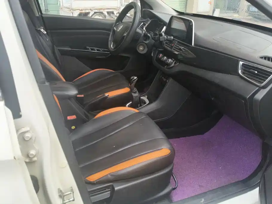 Baojun 310 — миниатюра 8