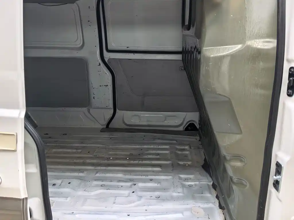 Jinbei Hiace X30L — миниатюра 10