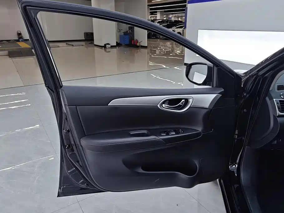 Nissan Sylphy — миниатюра 7
