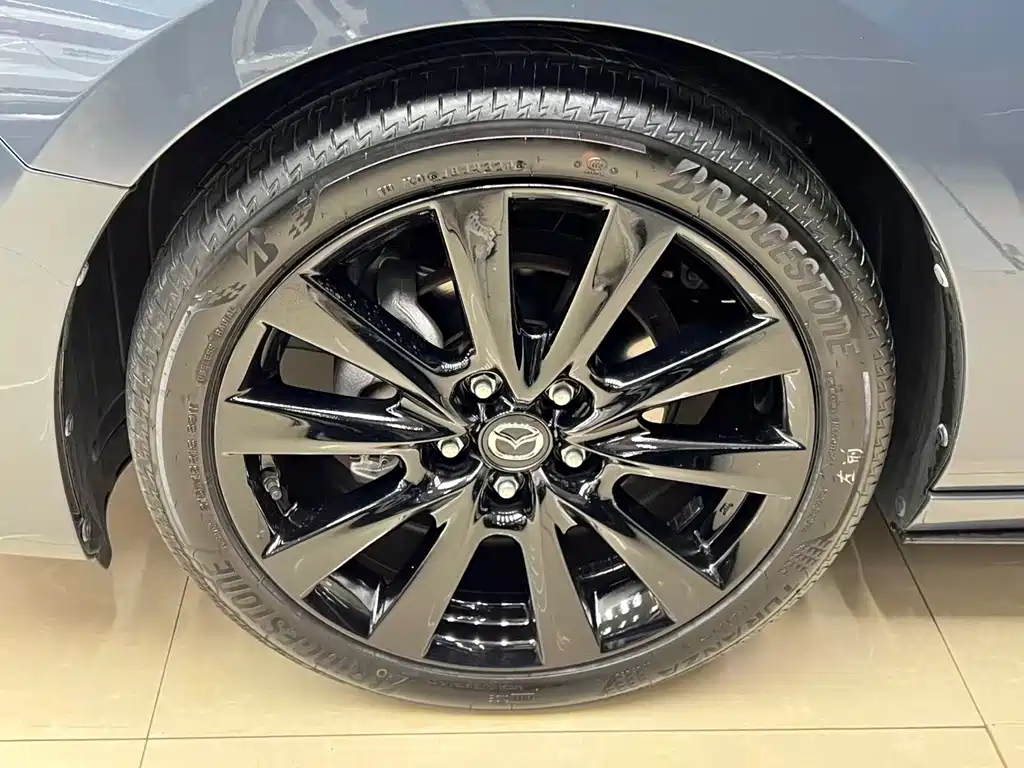 Mazda 3 Axela — миниатюра 24