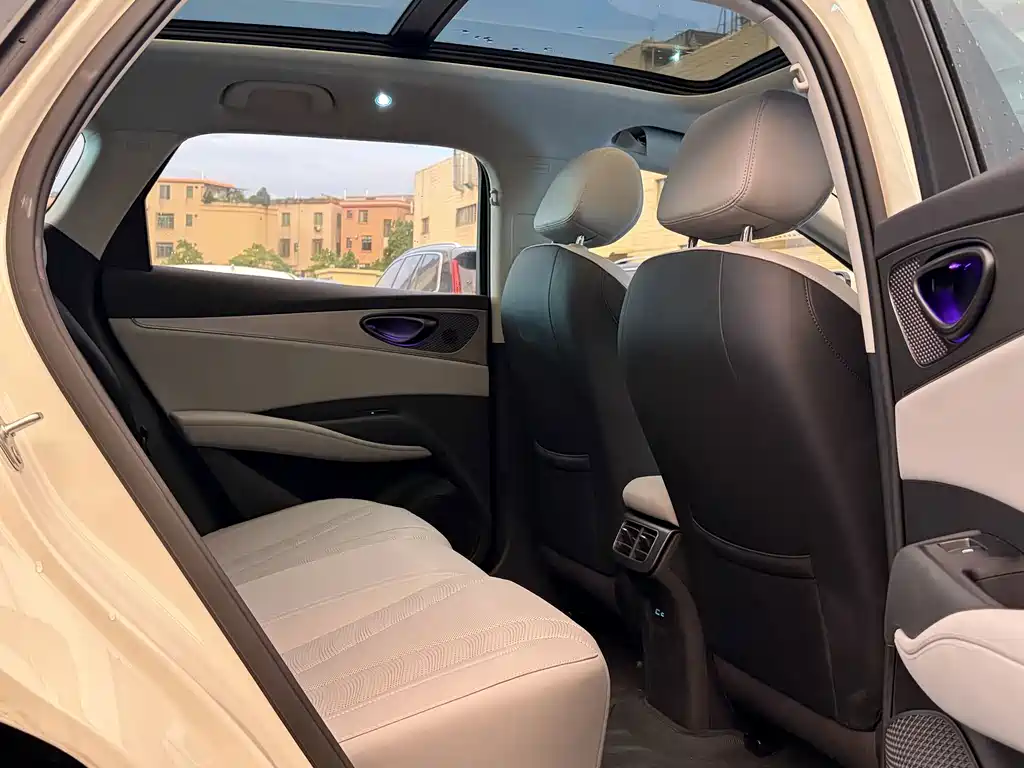 BYD Seal 06 DM-i Touring — миниатюра 14
