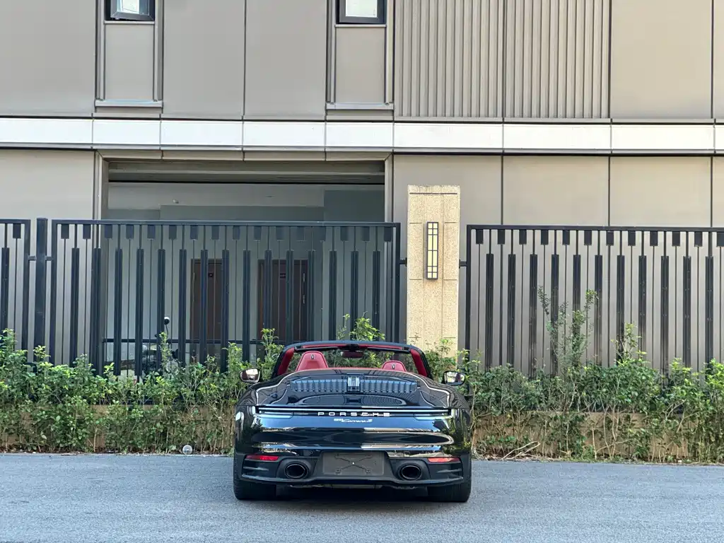 Porsche 911 — миниатюра 5