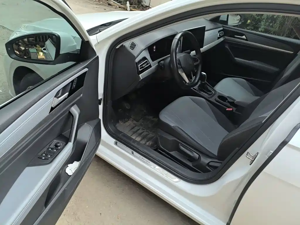 Volkswagen Lavida — миниатюра 16