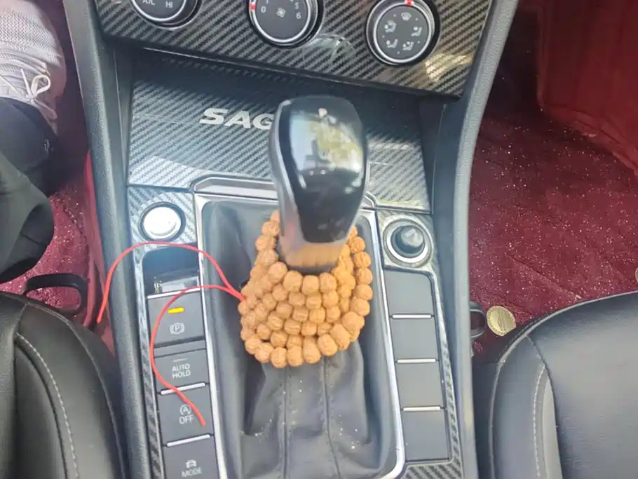 Volkswagen Sagitar — миниатюра 16