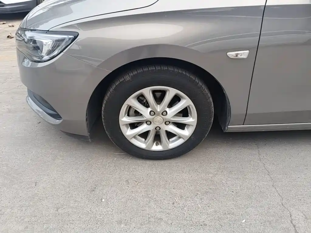 Buick GL6 — миниатюра 23