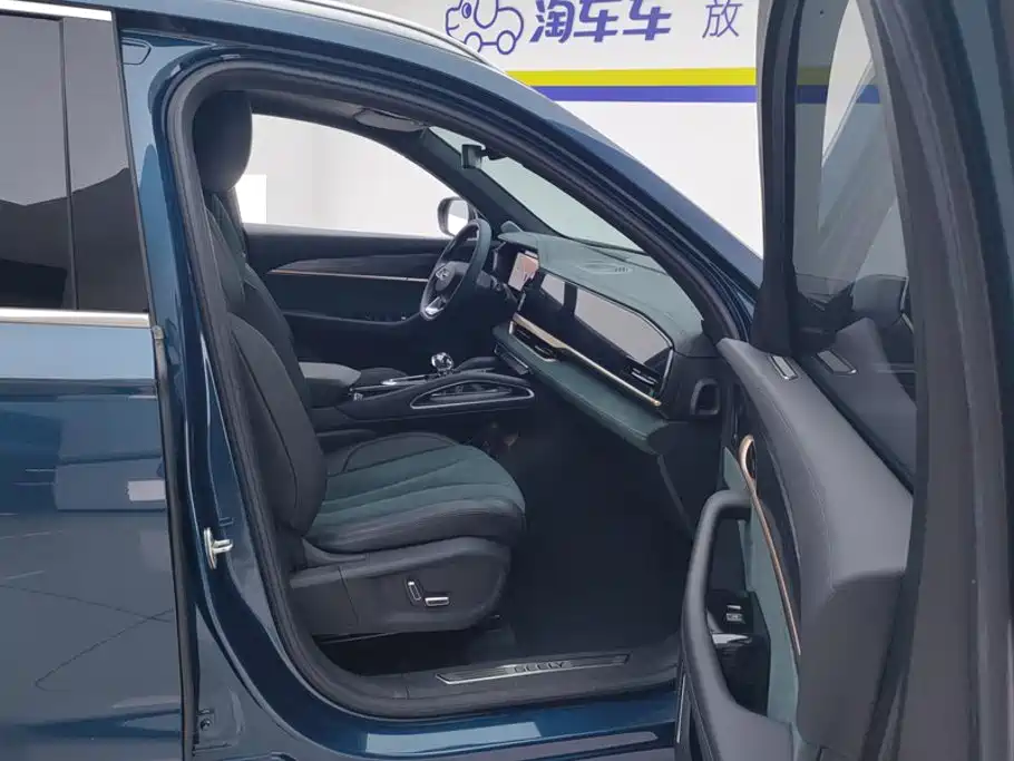 Geely Xingyue L — миниатюра 8