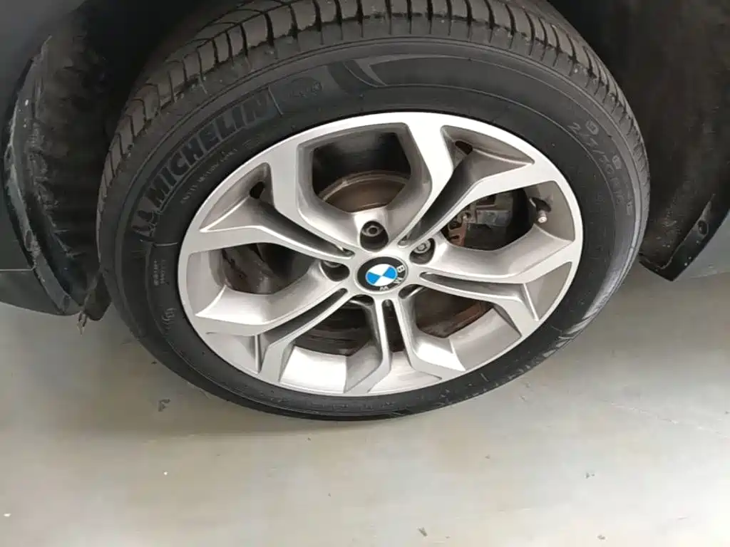 BMW X3 (Import) — миниатюра 23