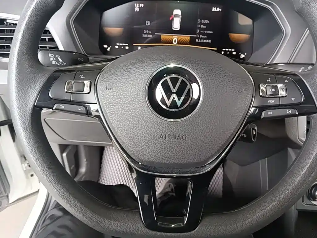 Volkswagen T-Cross — миниатюра 11