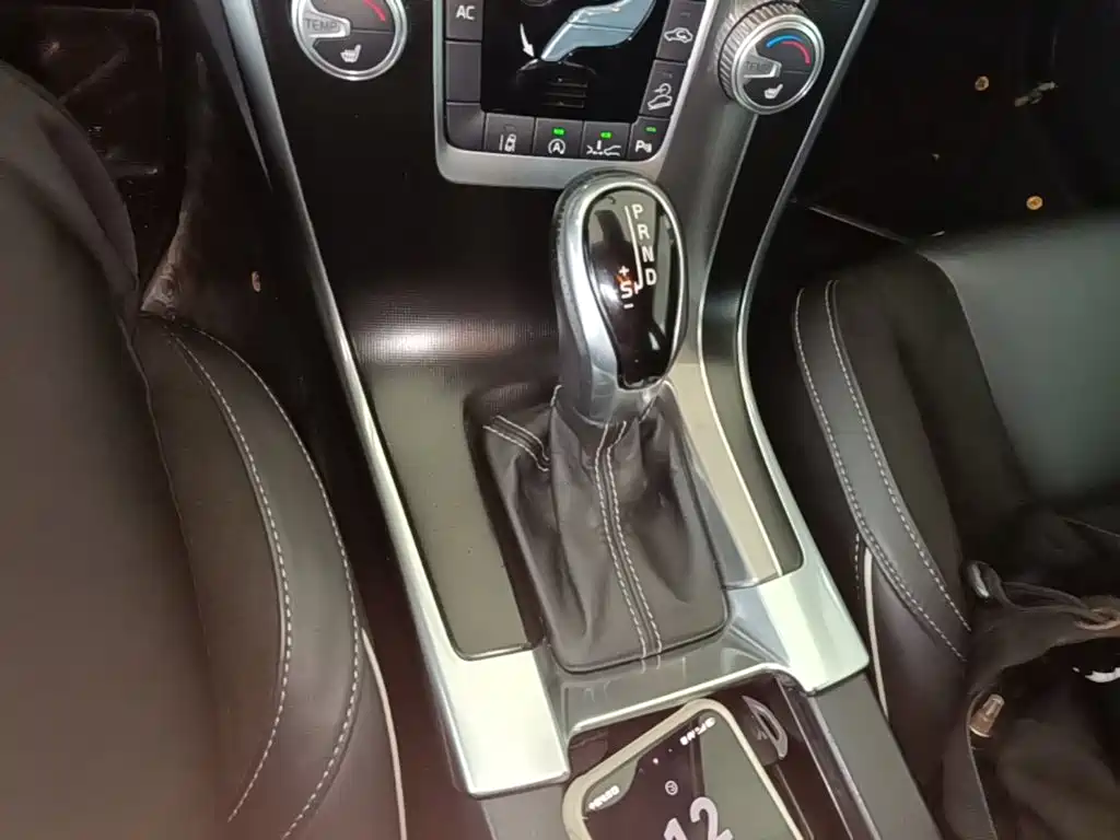 Volvo XC60 — миниатюра 14