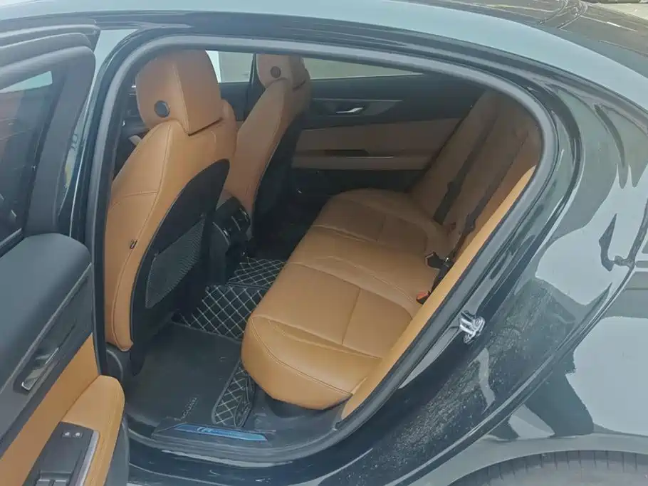 Jaguar XEL — миниатюра 11