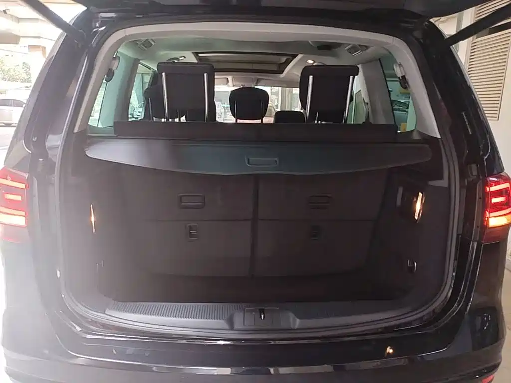 Volkswagen Sharan — миниатюра 19