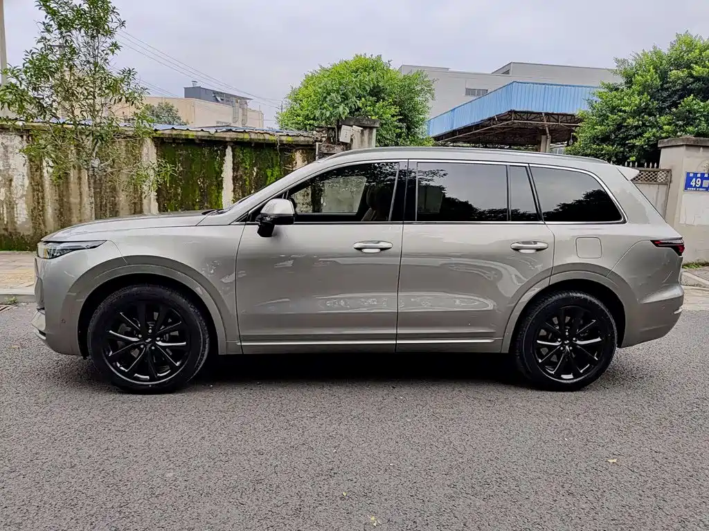 Li Auto Li ONE — миниатюра 3