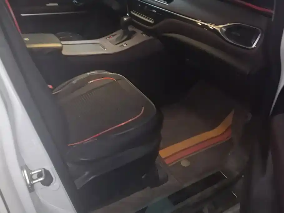 GAC Motor Trumpchi M6 — миниатюра 8