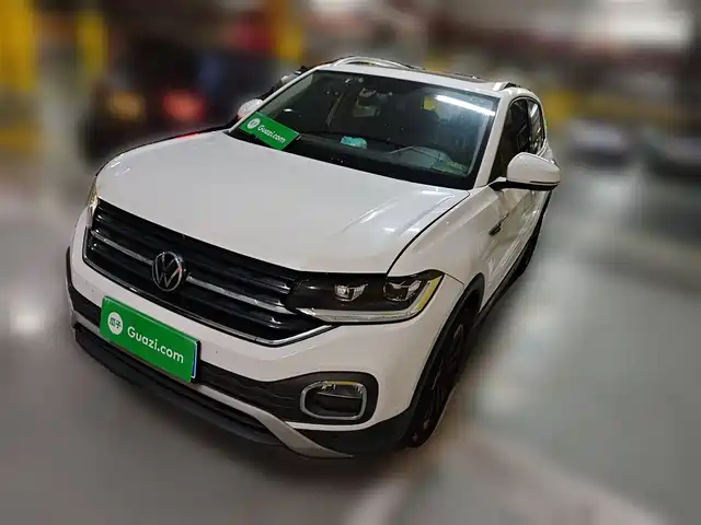 VOLKSWAGEN EXPLORING THE SHADOW