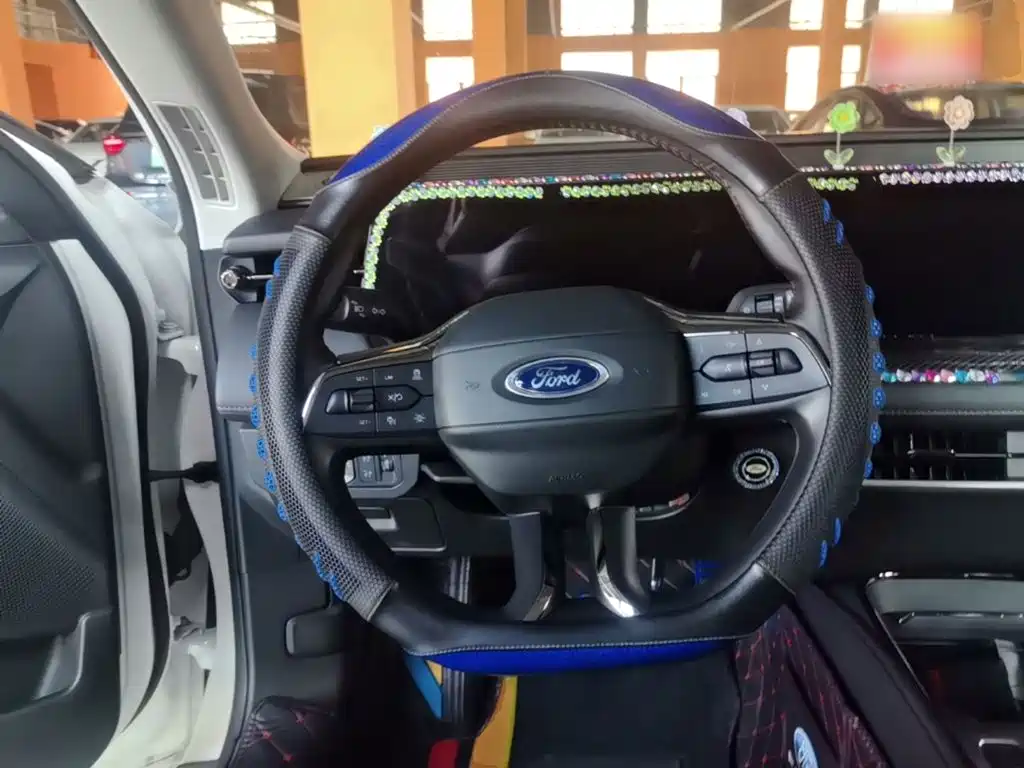 Ford Mondeo — миниатюра 15