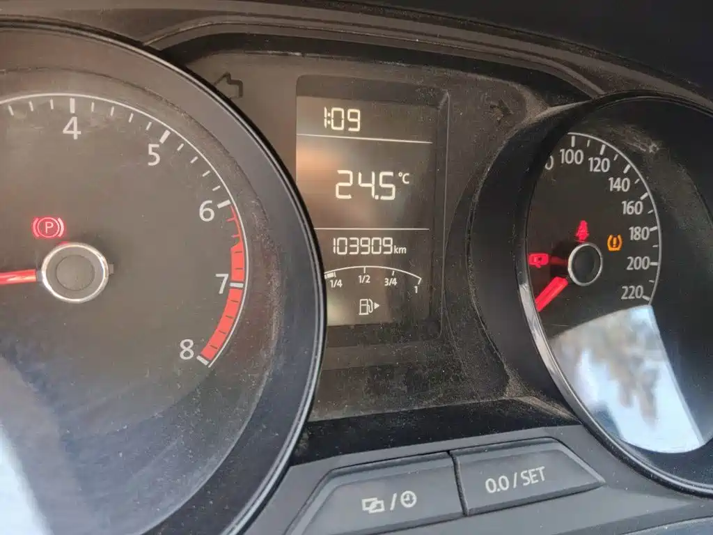 Volkswagen Lavida — миниатюра 5