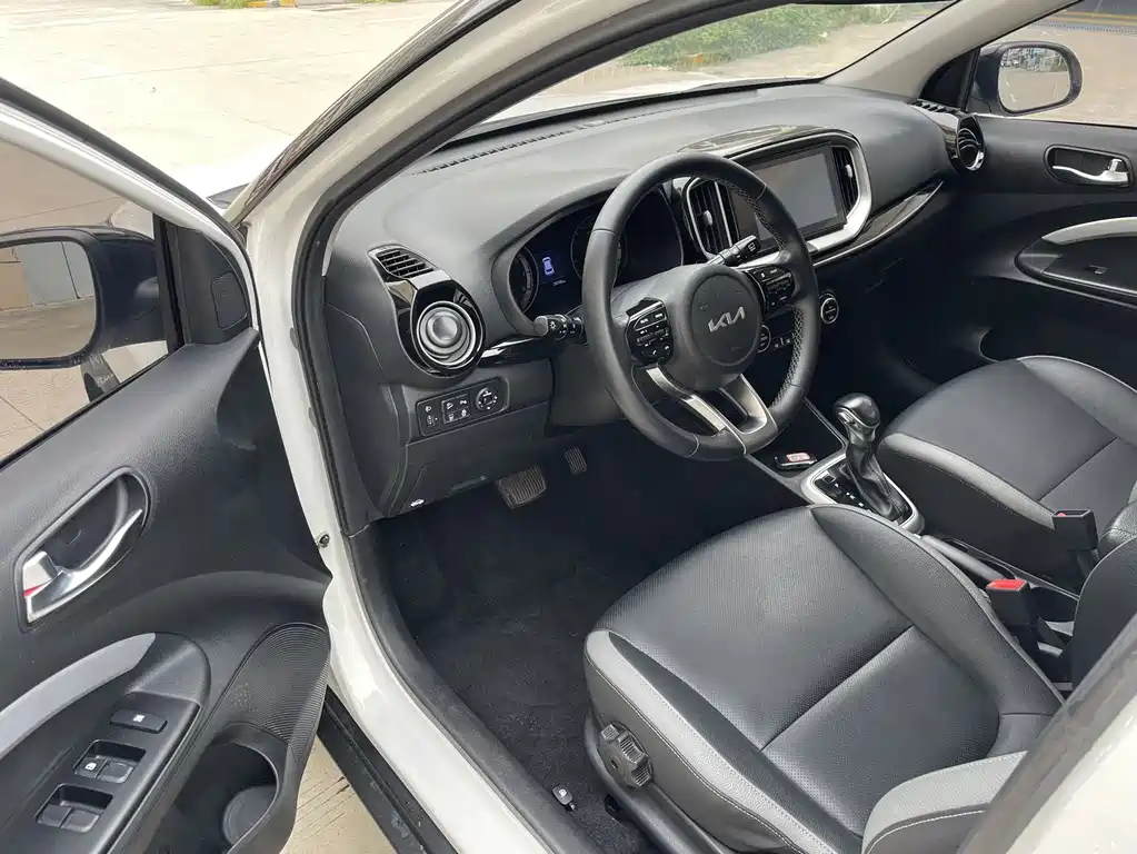 Kia KX1 — миниатюра 4