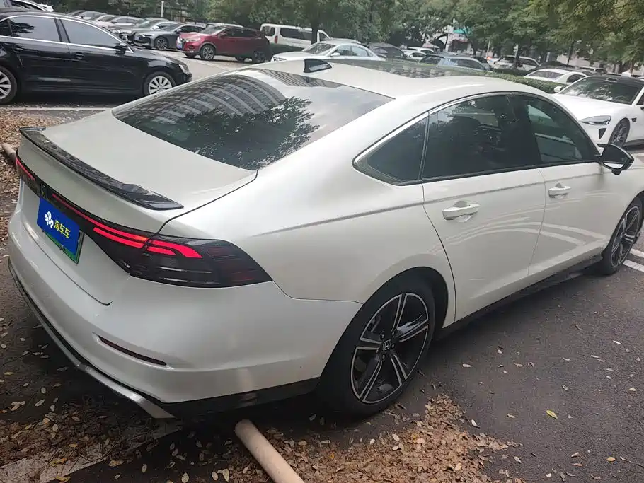 Honda Accord New Energy — миниатюра 3