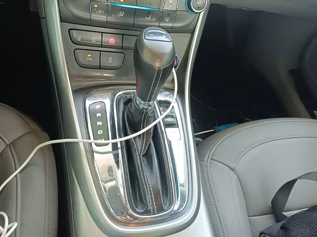 Chevrolet Malibu — миниатюра 14