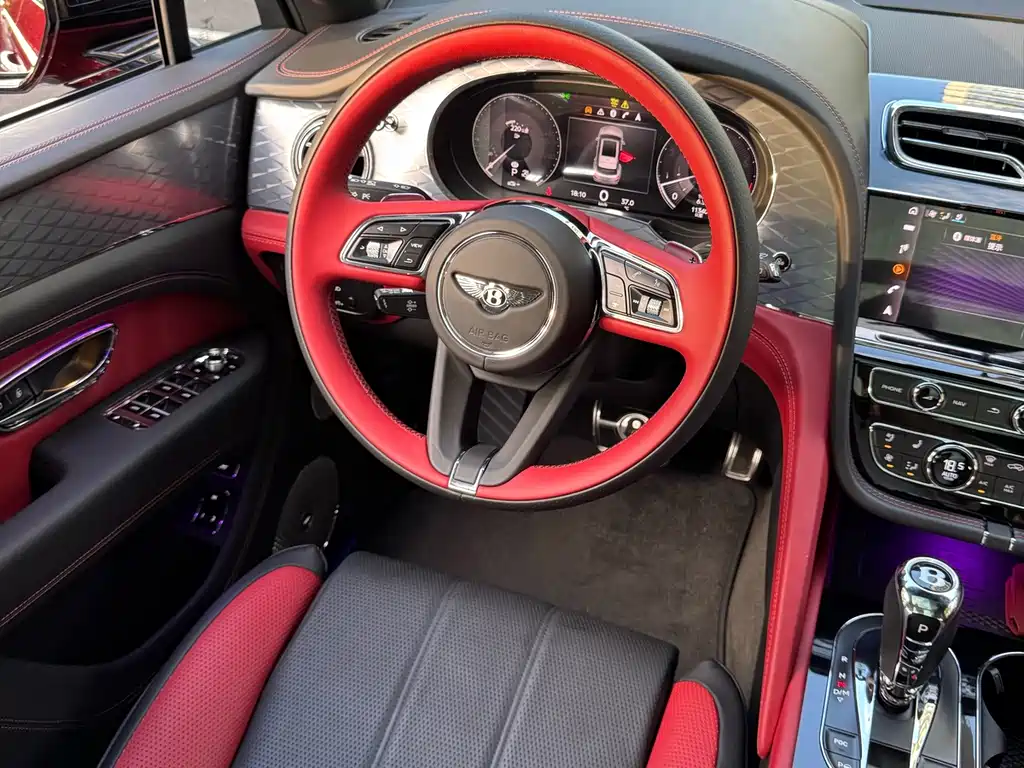 Bentley Bentayga — миниатюра 21
